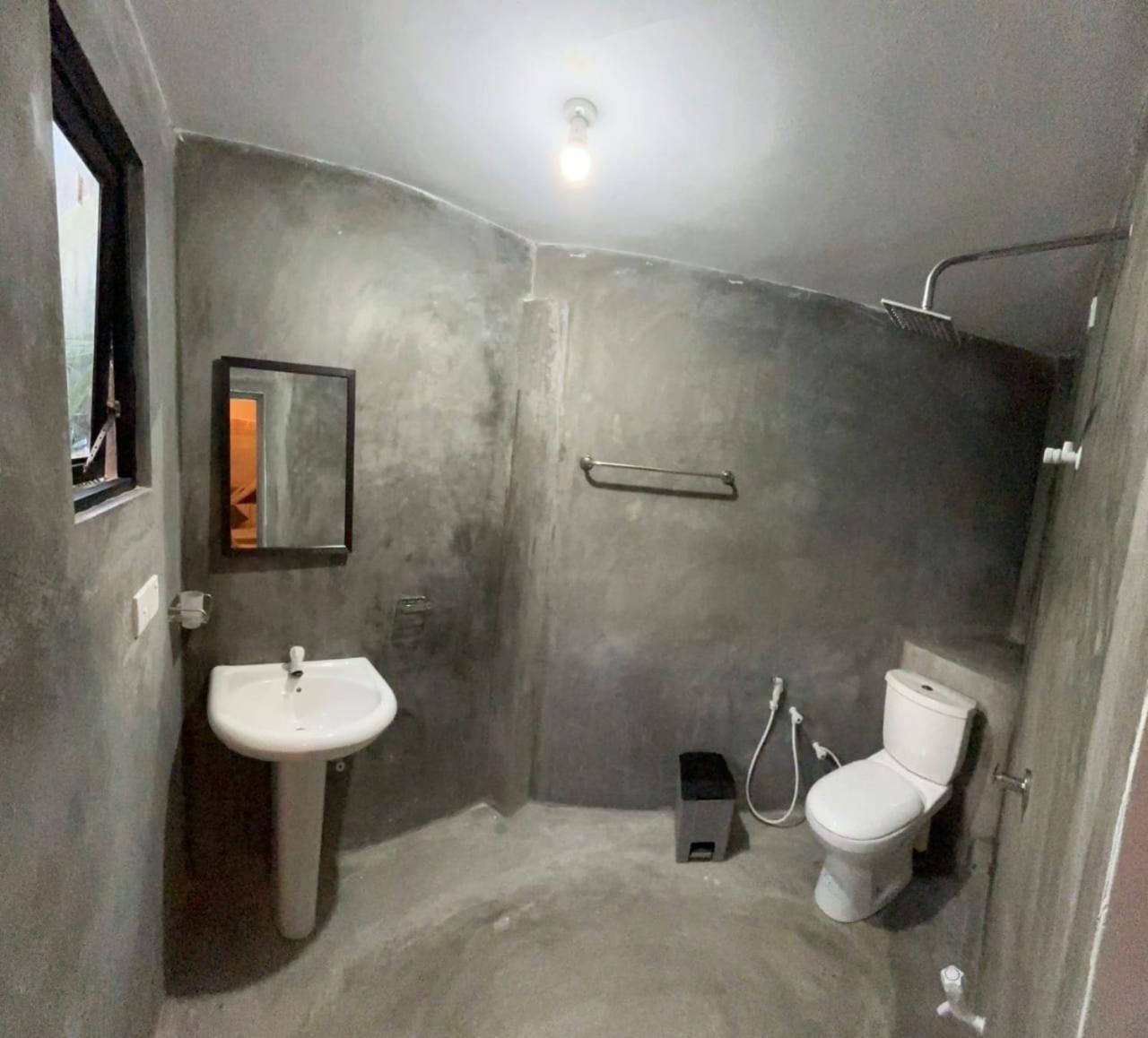 Tiny Haven Hiriketiya *